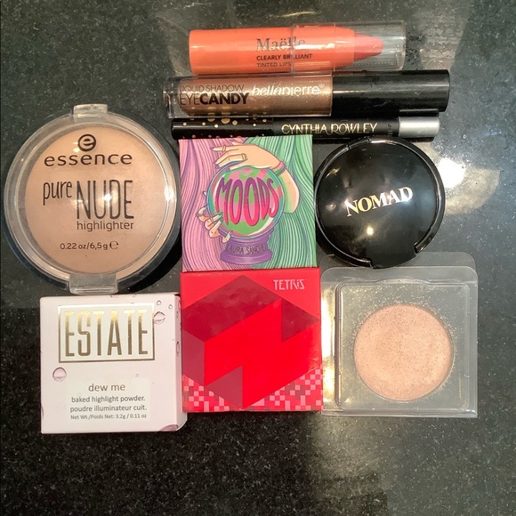 Makeup Lot - Picture 2 of 4